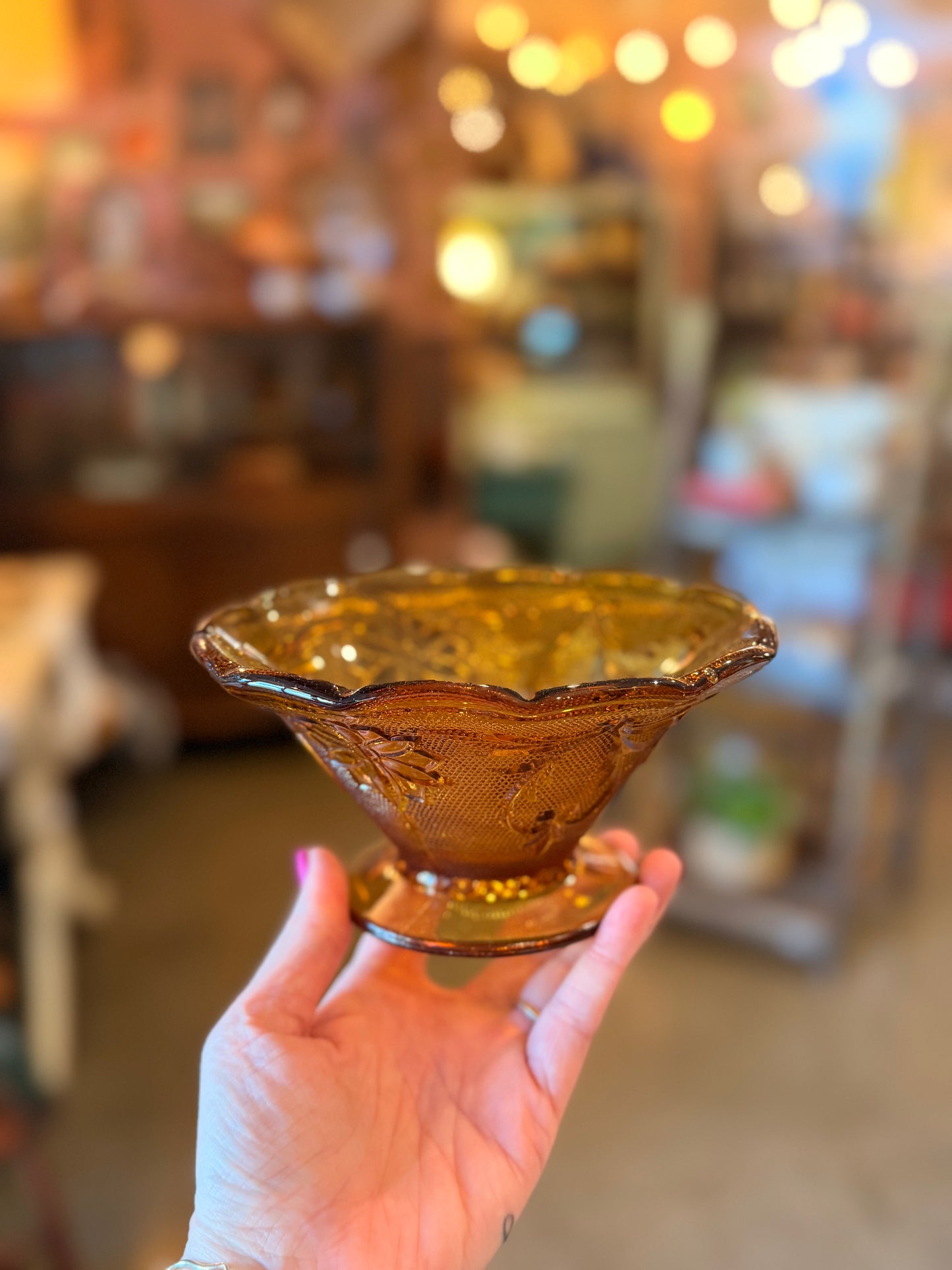 Vintage Tiara Indiana Glass Amber Bowl