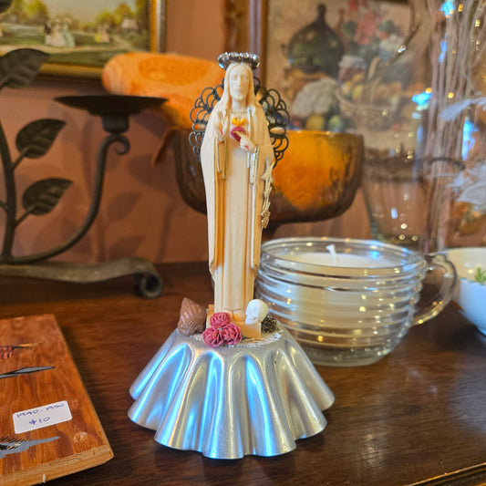 Vintage Jesus Statuette